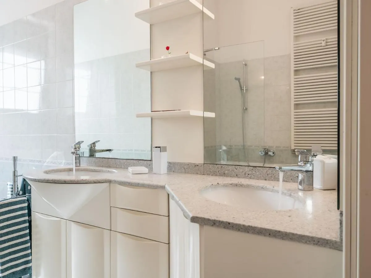 Apartment Porta Nuova Apartment By Interhome Milano Italien